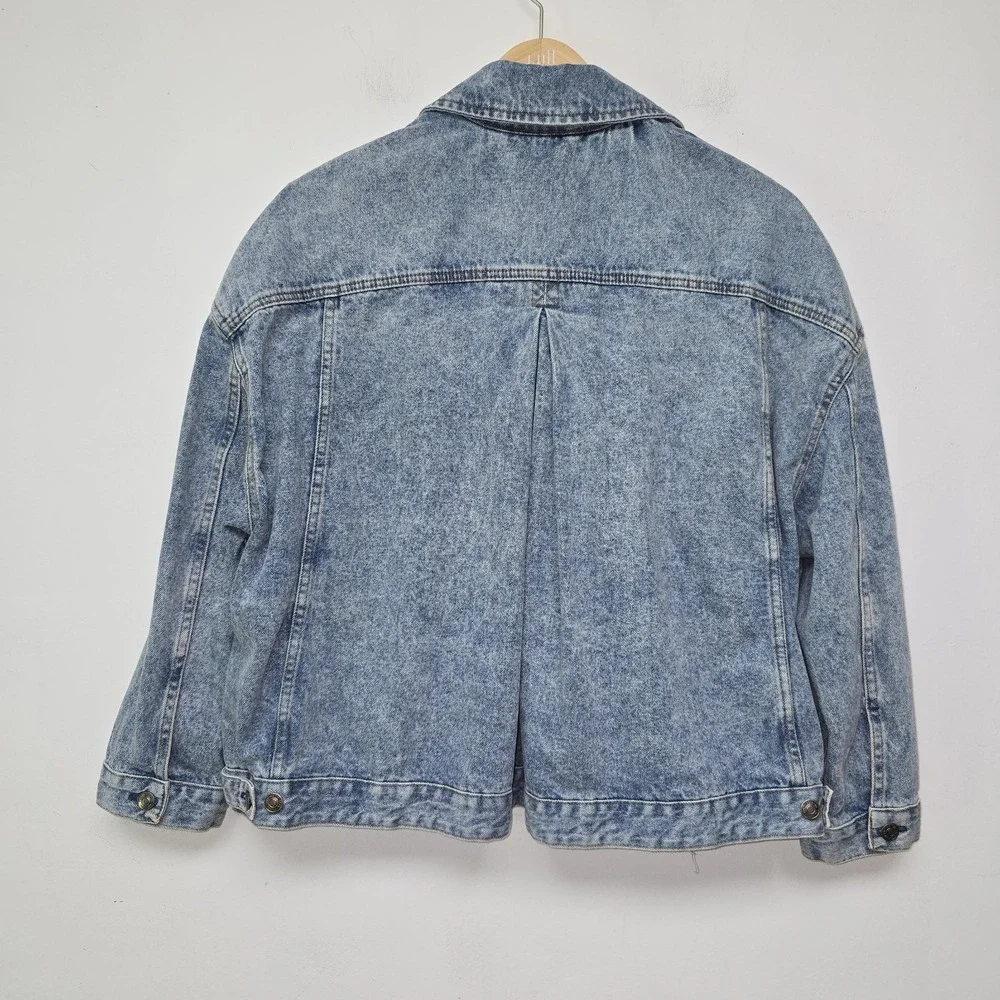 We The Free People Opal Swing Denim Jean Jacket Size M Blue Pleat Back Oversized - Picture 5 of 13